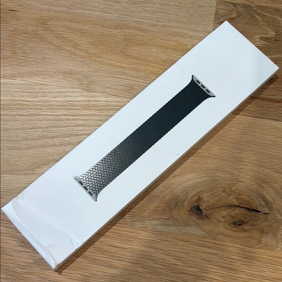 NWT Apple Watch 45MM Braided Band Rainforest - Picture 3 of 5